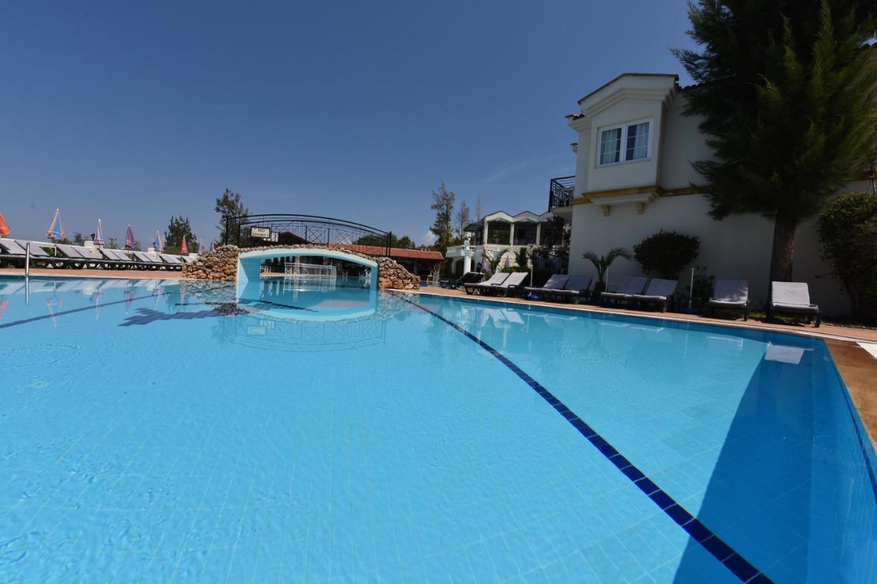 Artemisia Royal Park Club Hotel Oludeniz Exterior photo