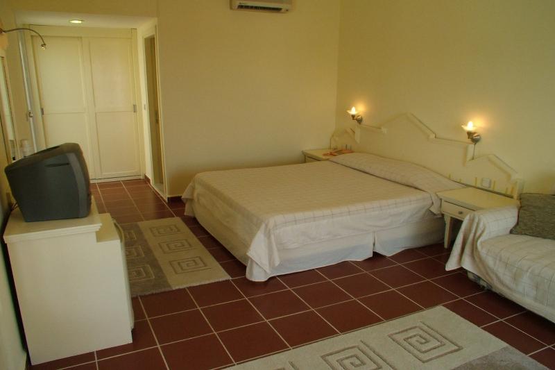 Artemisia Royal Park Club Hotel Oludeniz Exterior photo
